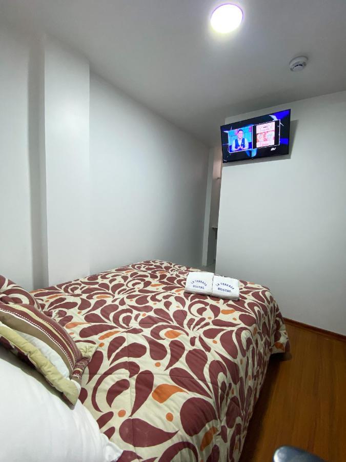 Hostal La Terraza - Roof Terrace Overlooking The North And Historic Centre Quito Exterior photo